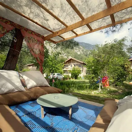 Dionysos Guest house 3*